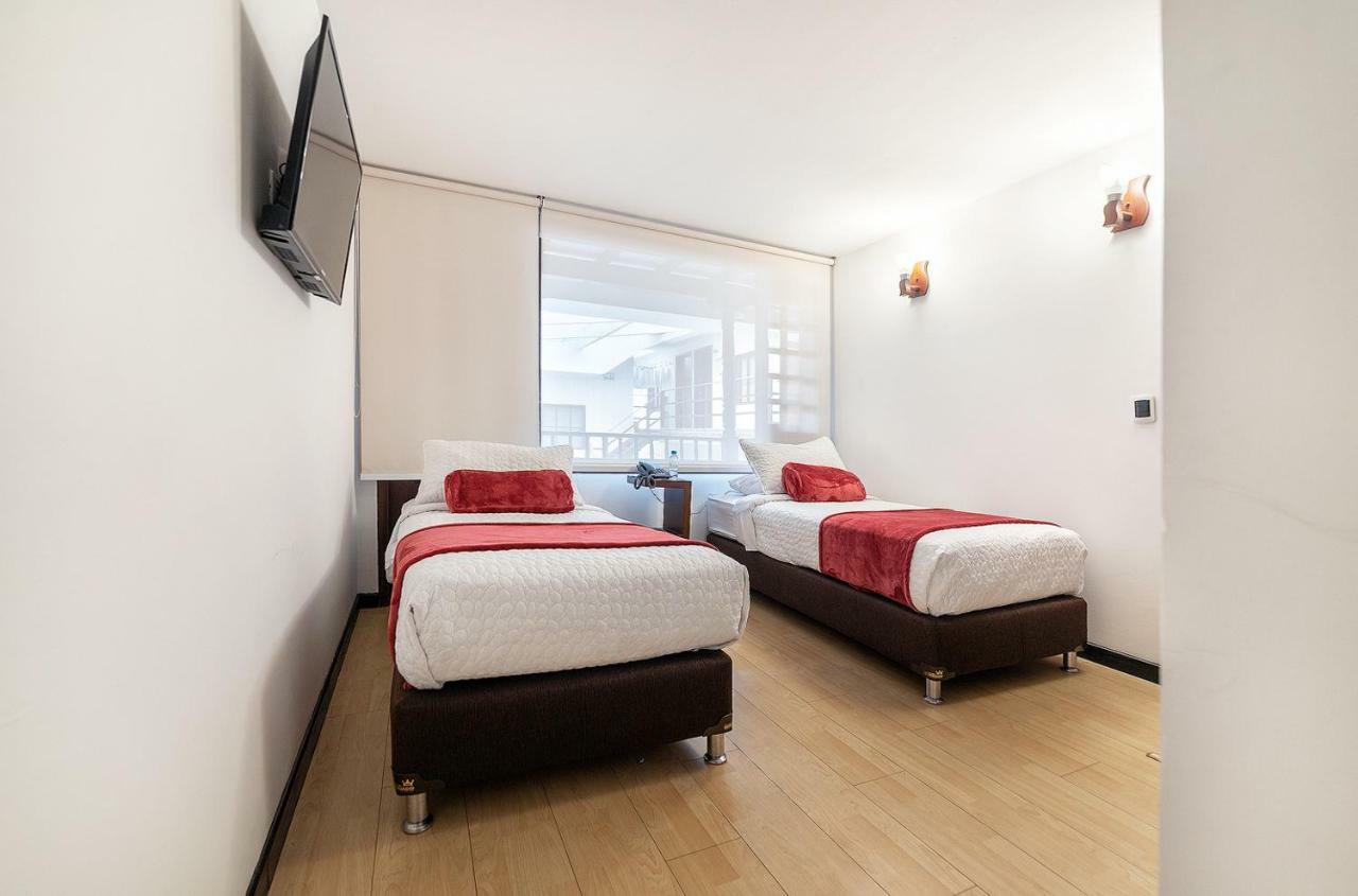 Hotel San Angel Corferias Μπογκοτά Εξωτερικό φωτογραφία