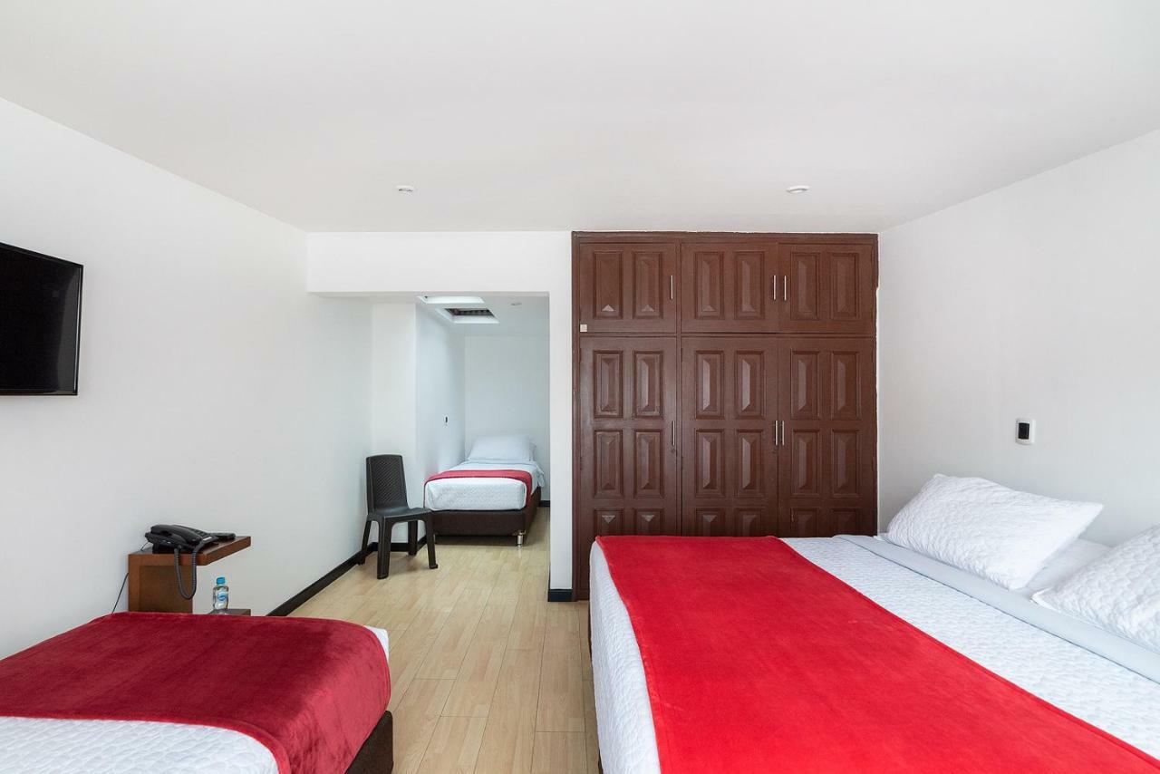 Hotel San Angel Corferias Μπογκοτά Εξωτερικό φωτογραφία