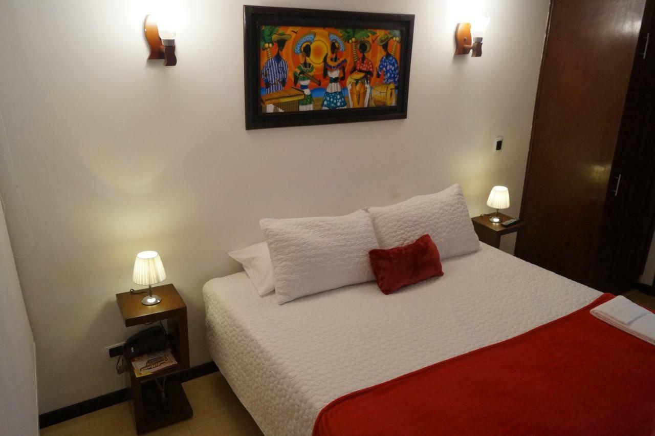 Hotel San Angel Corferias Μπογκοτά Εξωτερικό φωτογραφία